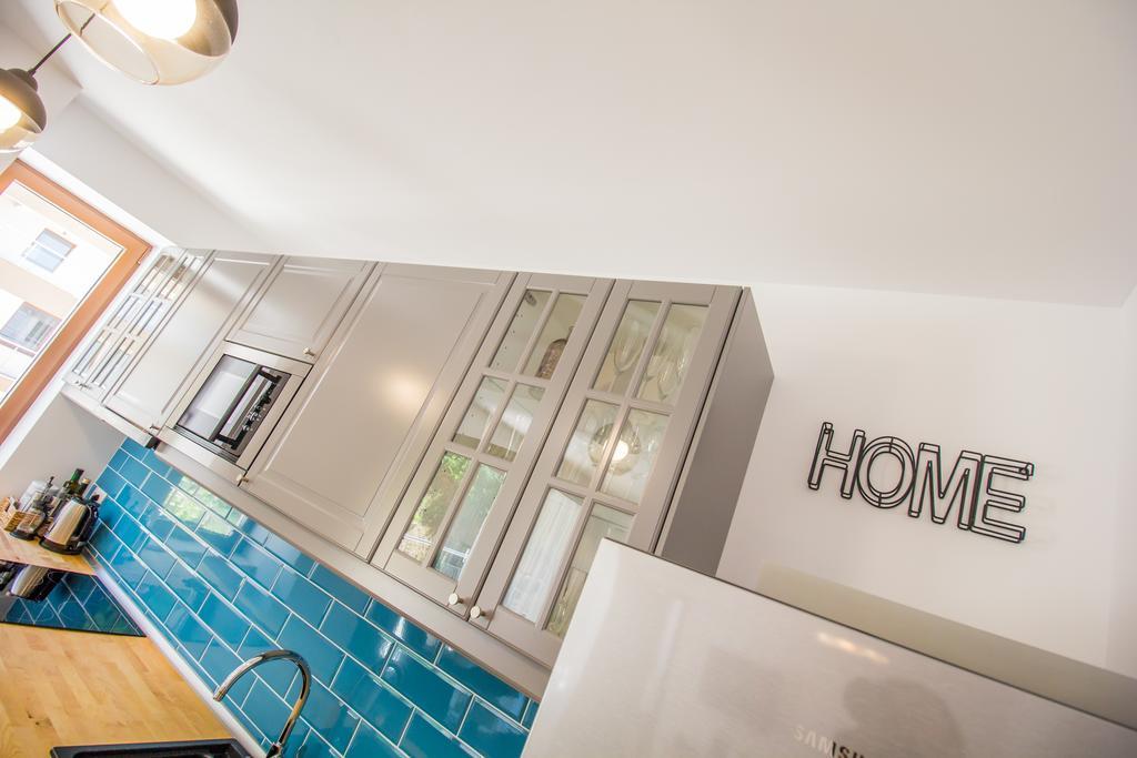 Seasons Mountain Suite Braşov Buitenkant foto